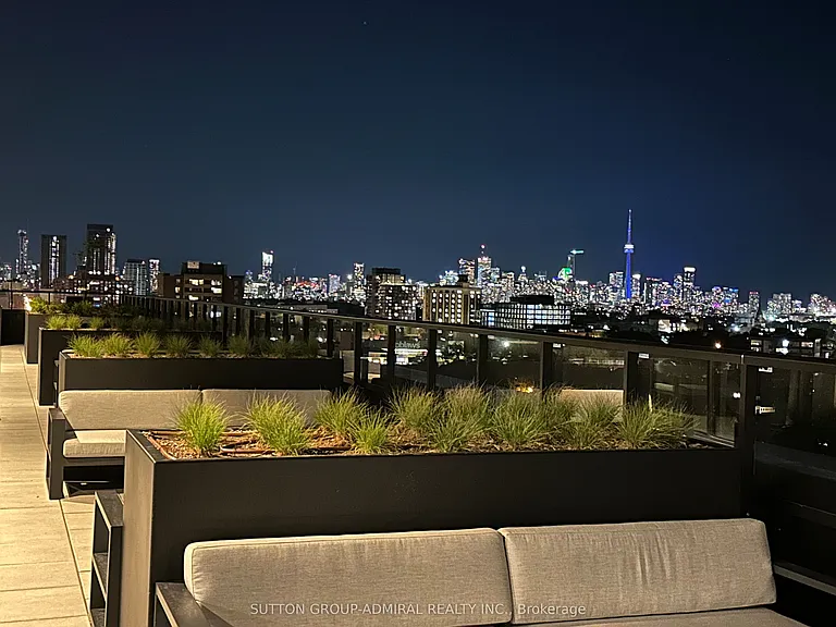 1660 Bloor St W #1110 — Photo 39