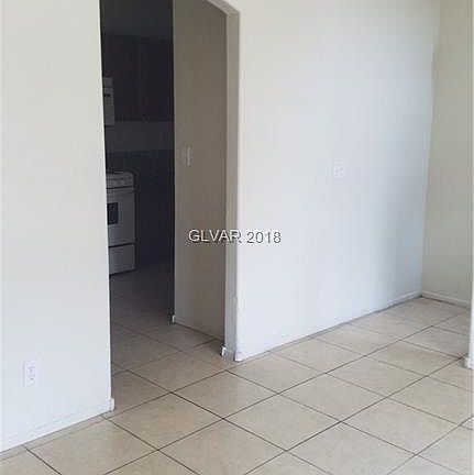 4th image of 9157 Desirable Ct #950
