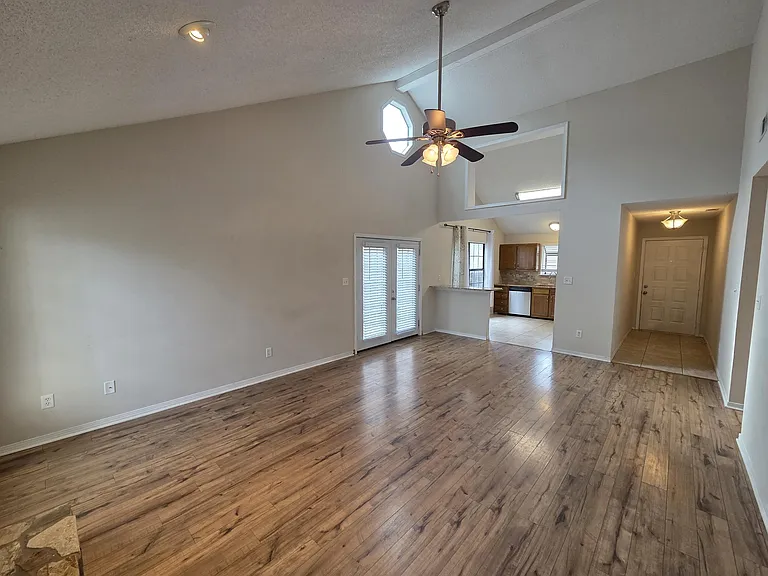 2113 Wilderness Path — Photo 4