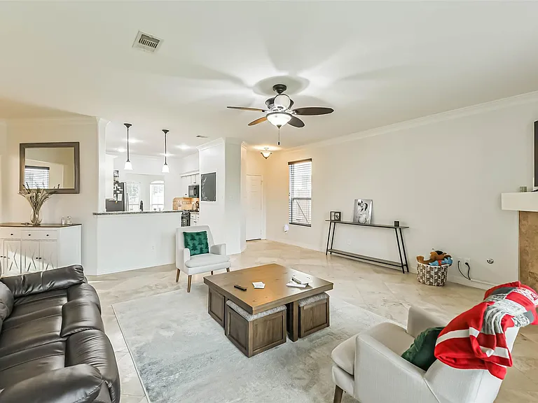 22538 Goss Spring Ct — Photo 4