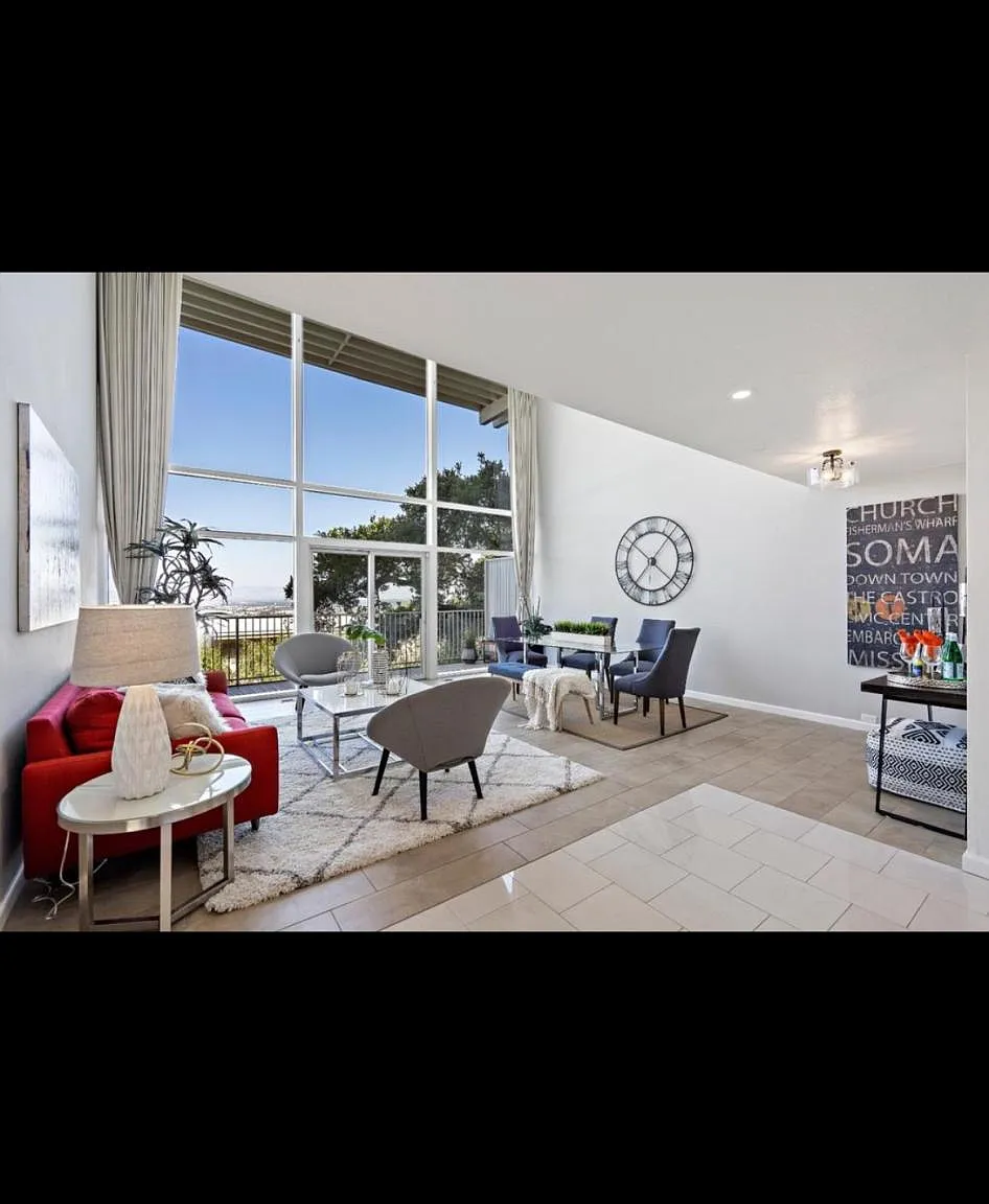 3003 Melendy Dr — Photo 2