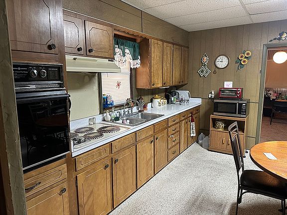 3rd image of 109 N James St