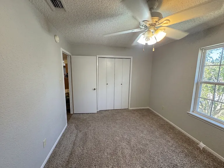 1142 Landsdale Ln #1142 — Photo 15