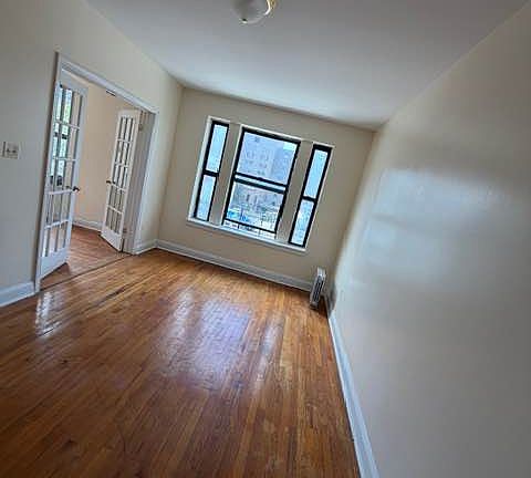 3rd image of 1320 Fulton Ave APT E6