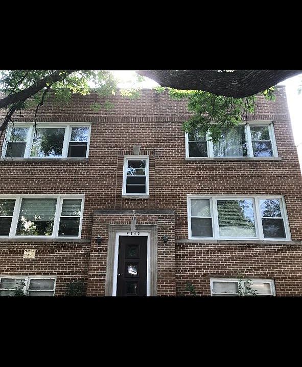 1st image of 5742 N Kimball Ave APT 1N