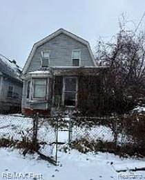 1st image of 8843 Buhl St