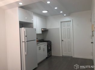 14229 37th Ave APT 4A, Flushing, NY 11354