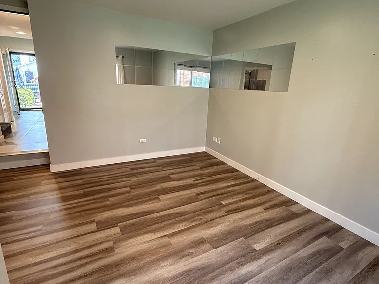 1835 W Oakdale Ave #C — Photo 7