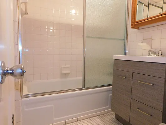 Rented by Compass | media 16