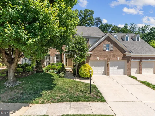 6264 Kingfisher Ln, Alexandria, VA 22312