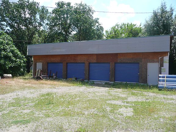 5 Car Garage