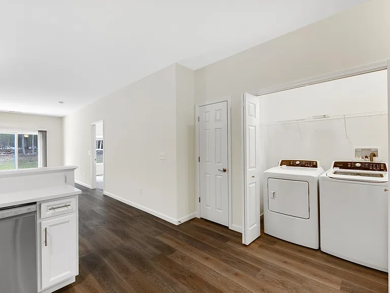 Townhomes at Woodland's Edge — Photo 18