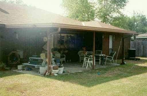 3rd image of 806 Pearl St