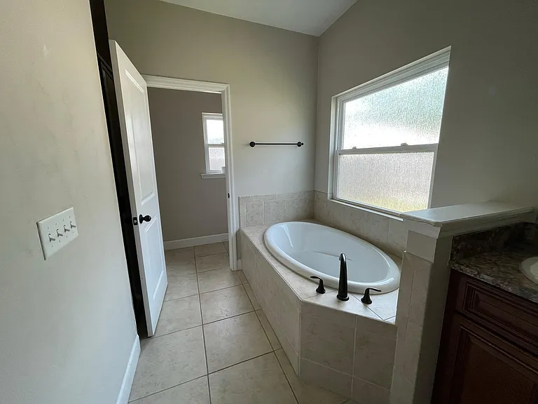 16549 NW 193rd Ter — Photo 11