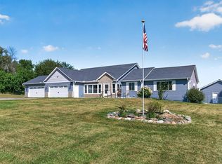 10620 Cain Rd, Rogers, MN 55374
