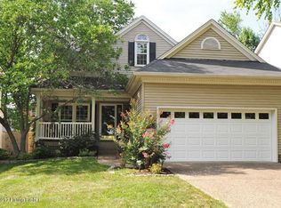 8029 Roland Ave, Lyndon, KY 40222