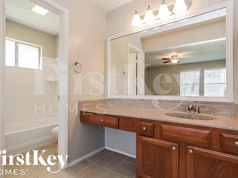 2322 Tall Ships Dr — Photo 9
