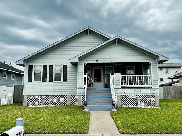 711 31st St, Galveston, TX 77550