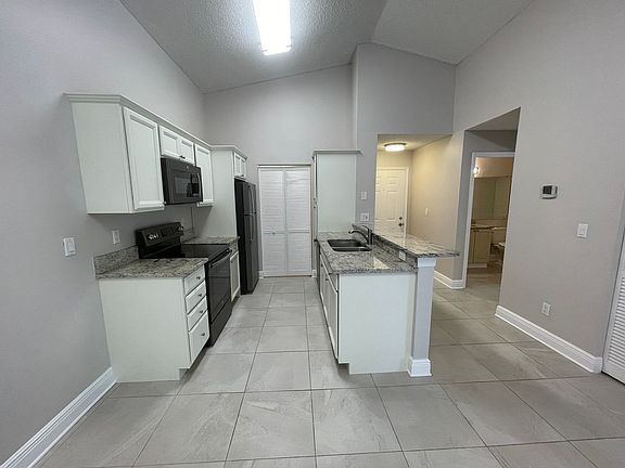 2nd image of 2142 Arbour Walk Cir APT 2621