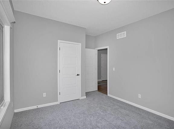 3rd image of 3605 NE 91st Pl