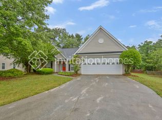 735 Arbour Glenn Ct, Lawrenceville, GA 30043