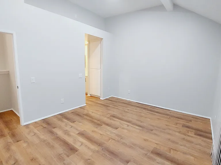 23975 Arroyo Park Dr #104 — Photo 12