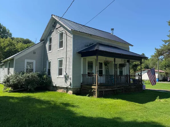 76 Main St, Hermon, NY 13652