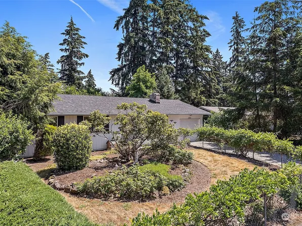 15901 69th Avenue Ct E, Puyallup, WA 98375