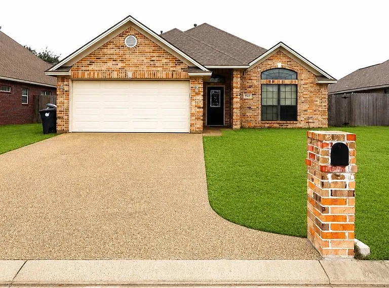 922 Turtle Dove Trl — Photo 2