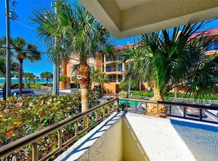 2112 Gulf Blvd #2B, Indian Rocks Beach, FL 33785