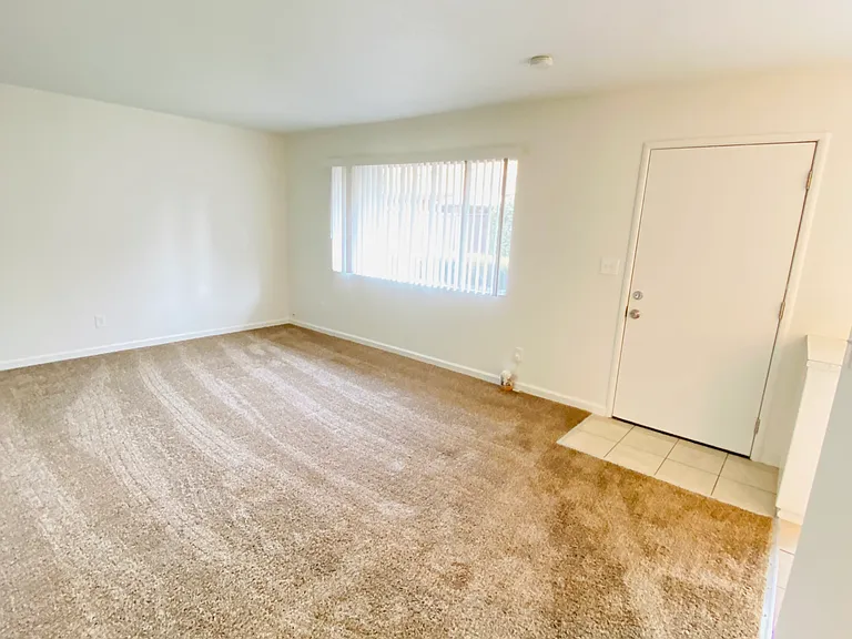 421 Sycamore Ave #B — Photo 5