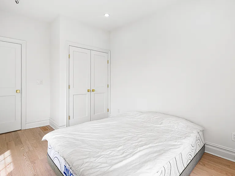70 E Passaic St #1A — Photo 27