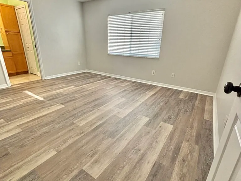 4343 SW Sands Blvd — Photo 14