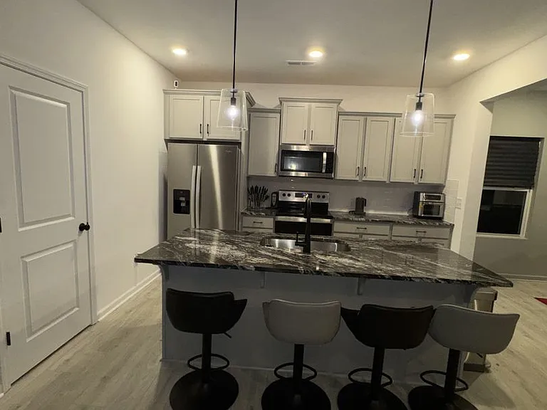 495 Switch St — Photo 8