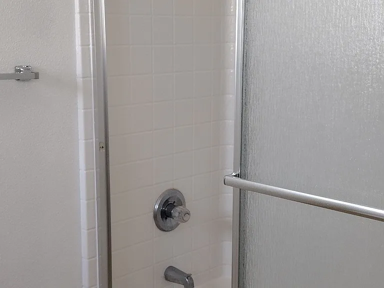 36862 Los Angeles St #6 — Photo 7