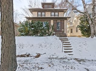 1052 Conway St, Saint Paul, MN 55106