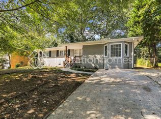 954 Pine Roc Way, Stone Mountain, GA 30083