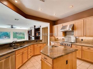 11 Candlewyck Dr, Henderson, NV 89052