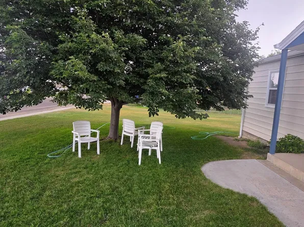 3618 Bevans St, Cheyenne, WY 82001