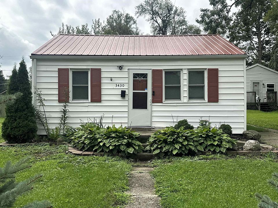 1st image of 3430 Harvester Ave