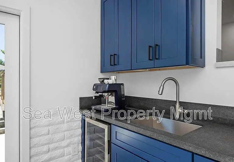 778 Del Riego Ave — Photo 11
