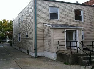 6645 75th St, Flushing, NY 11379
