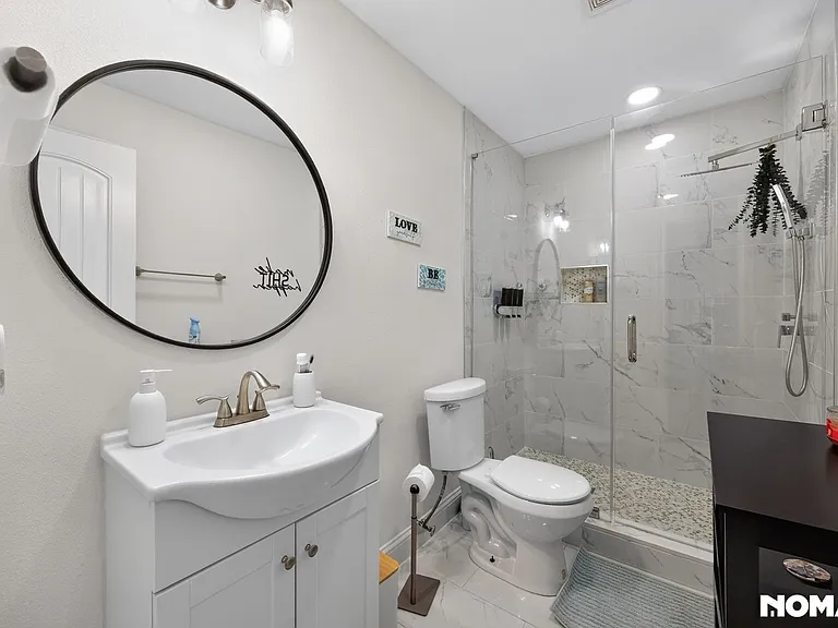 2926 Apple Valley Dr — Photo 28