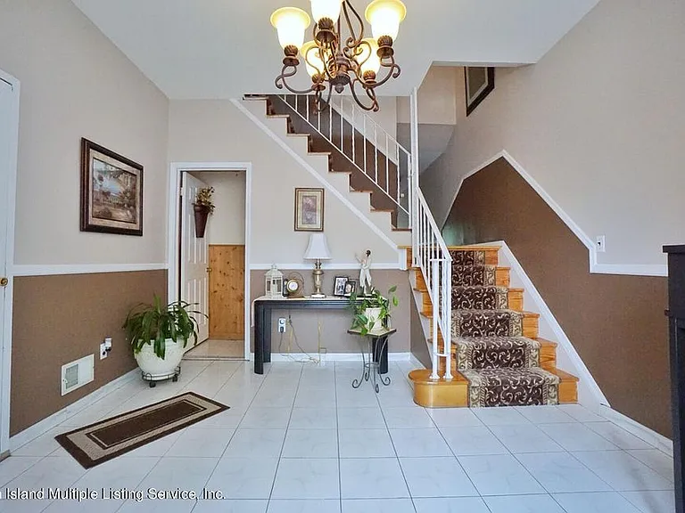 203 Gervil St #2 — Photo 2