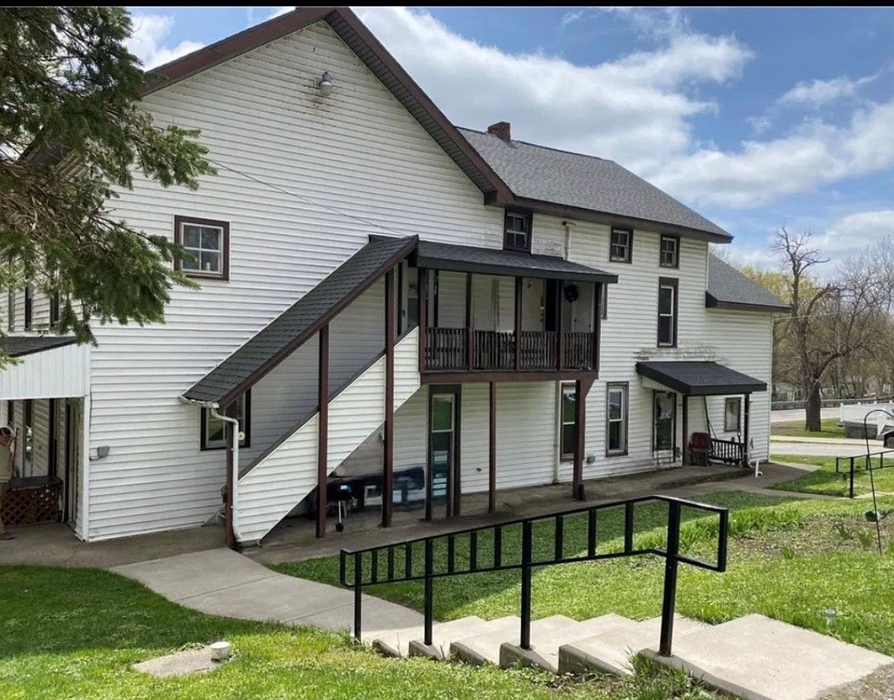 1 bed, 990 sqft, $1,000 — Photo 1