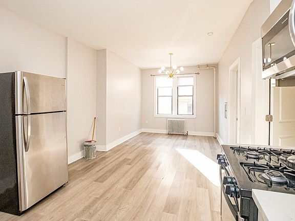 4th image of 5004 Palisade Ave APT 11