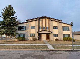 625 19th Ave SE, Minot, ND 58701