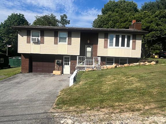2nd image of 117 Willard Way
