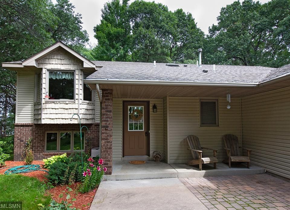 1st image of 5570 273rd St