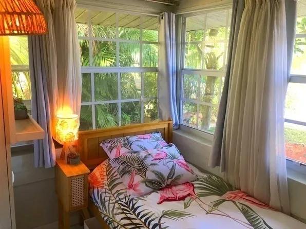 (undisclosed Address), Hollywood, FL 33020